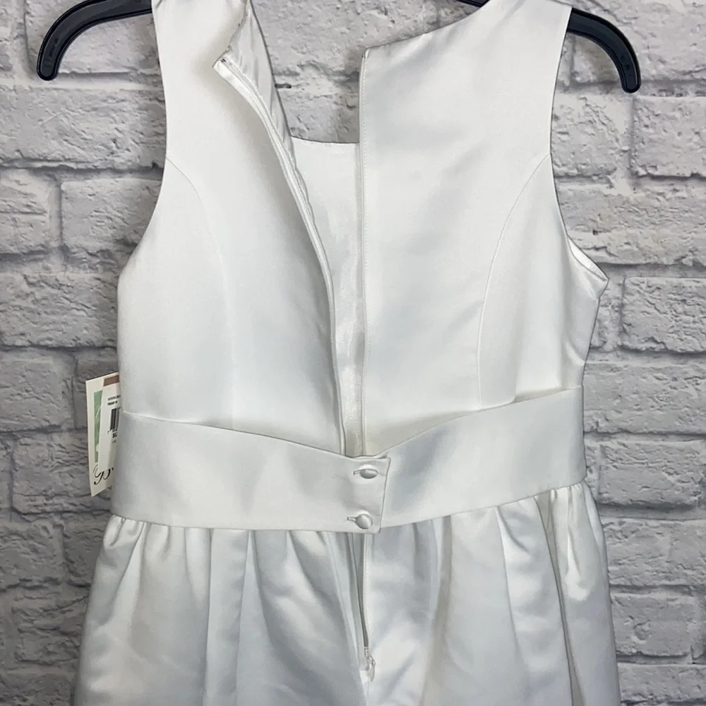 Bonnie Jean Girl's 12 1/2 White Pearl and Bow Layered Formal Dress